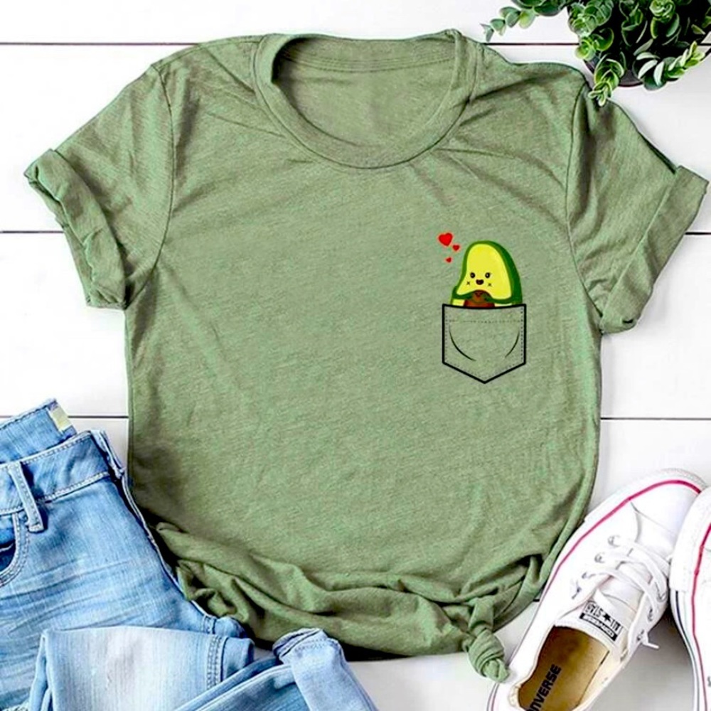 Plus size avocado print short sleeve tee!